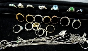 買取　貴金属　金　プラチナ　盛岡　まねき堂